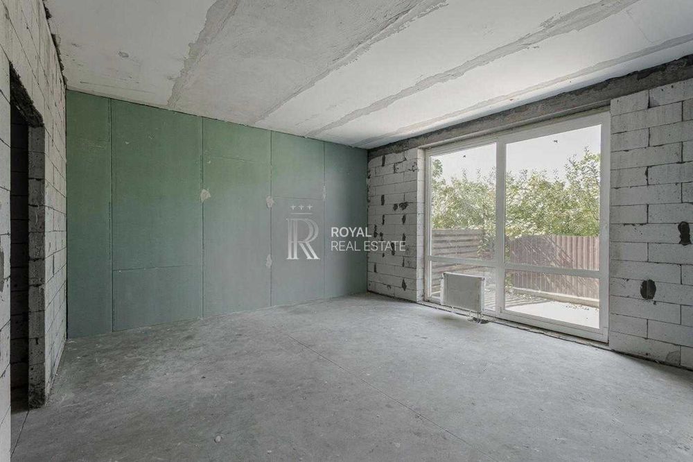 Продаж Таунхаус Гатне 180 м² 3 сотки 3 кімнати Бомбосховище Двір 50 м² 2 паркомісця 20 хв до метро Теремки