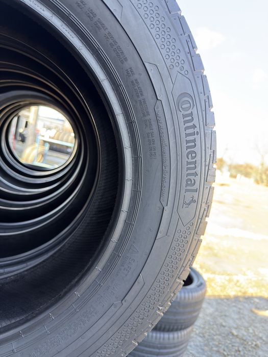 Шини 215/65 R16C Continental 4шт