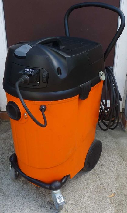 Odkurzacz strażacki Karcher nt 611K z pompą do cieczy