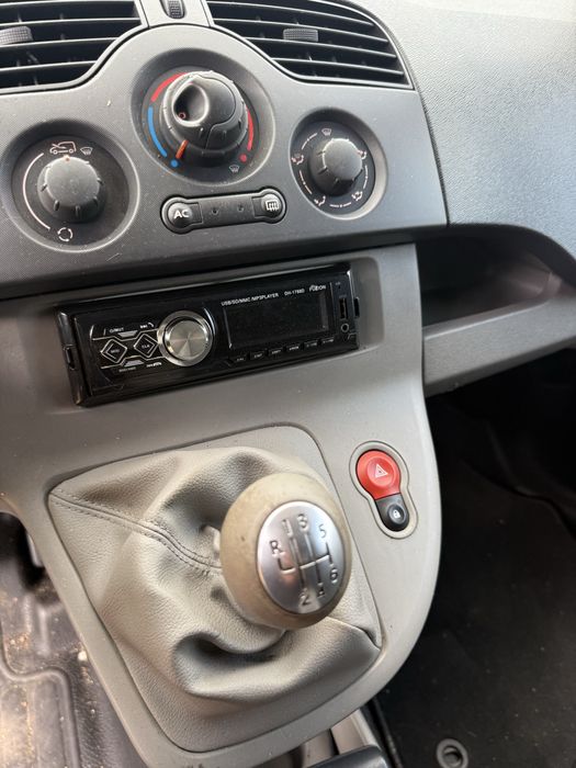Renault kangoo 147 mil - Caixa 6 velocidades