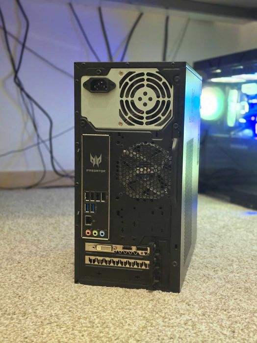 Computador Gaming + monitor  em Excelente Estado – Grande Oportunidade