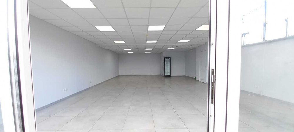 ПРОДАМ нежитл.приміщ.(торгова площа) S=156,5 м2, ст.м.Позняки
