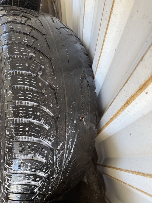 Продам диски з шинами 255/65/R16