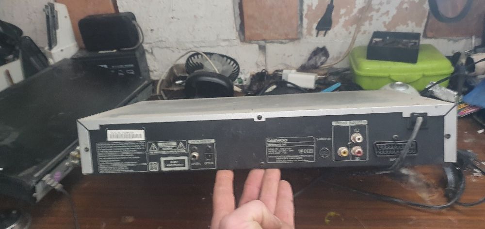 odwarzacz DQD-2112D 
ODTWARZACZ       7DVD DAEWOO DVD P