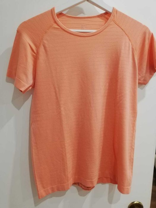 t shirt desporto, ginasio, corrida, leve e fresca para o verao