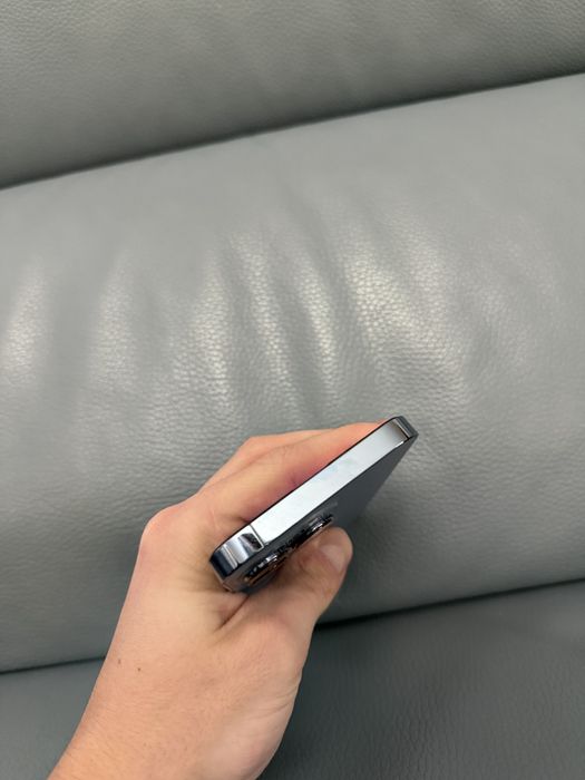 Iphone 13 pro 93% niebieski