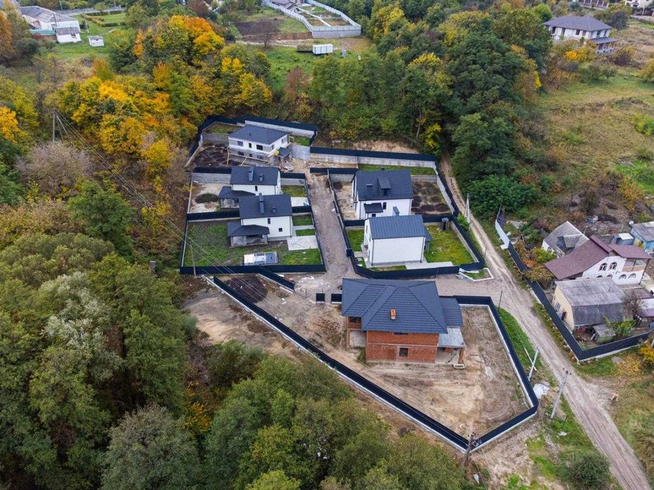 Продаж таунхаусів нове котеджне містечко Крюковщина Миру Бучанський рн
