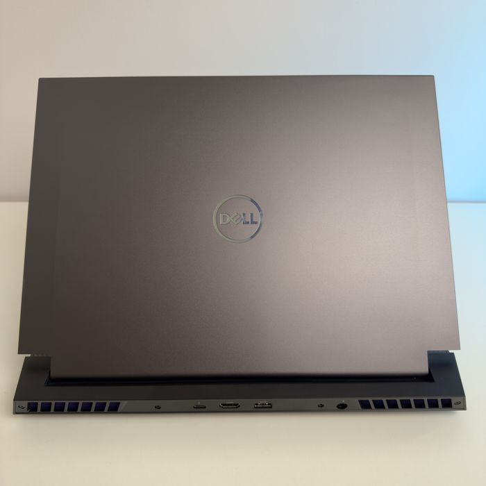 DELL G16 QHD+ 240hz, I9-13900HX, RTX 4070, 8GB RAM