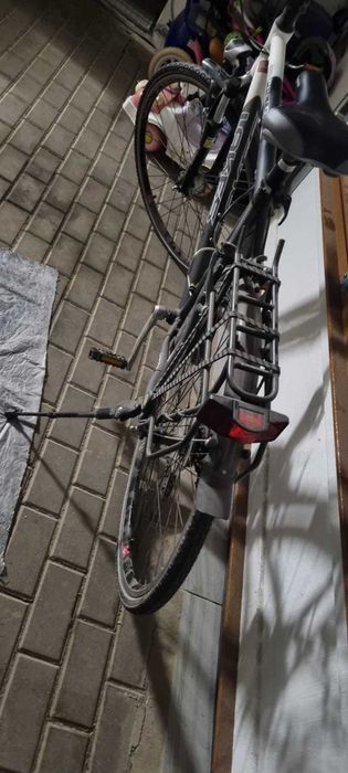 Rower trekkingowy preload