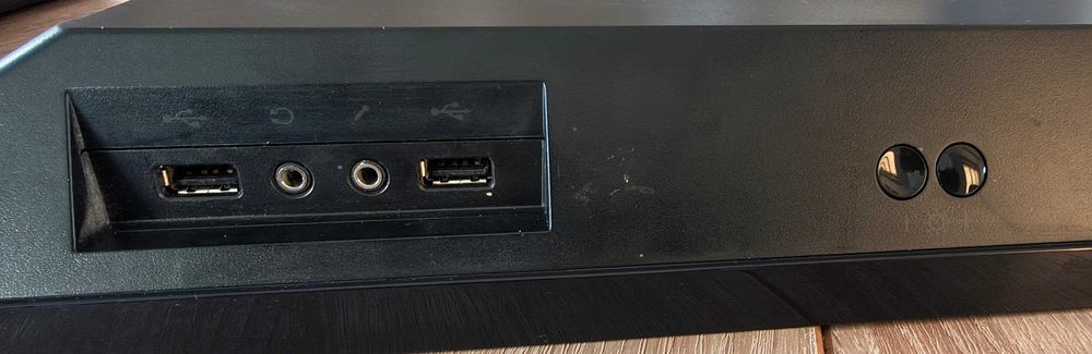 Komputer All in One Lenovo Think Centre