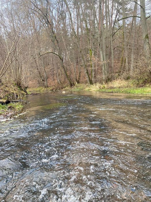Działka nad rzeką Rosnowo gm . Manowo