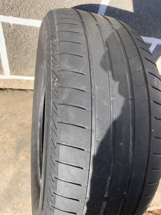 Шини 215/55/16 Bridgestone turanza T500 H93