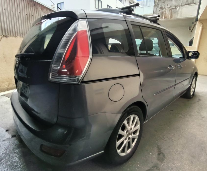 Reservado. Mazda 5 MZR CD 2.0 Sport 7 lugares