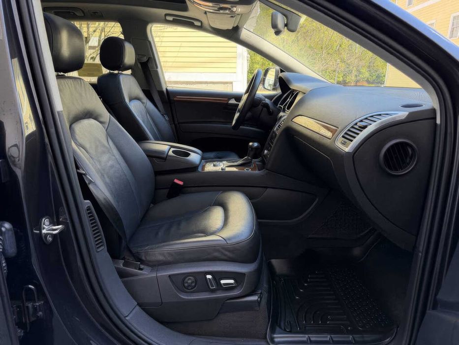 Audi Q7 quattro Premium Plus      2015
