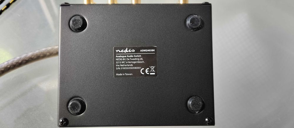 Comutador RCA analogico de 3 entradas para 1 saída HIFI - Novo