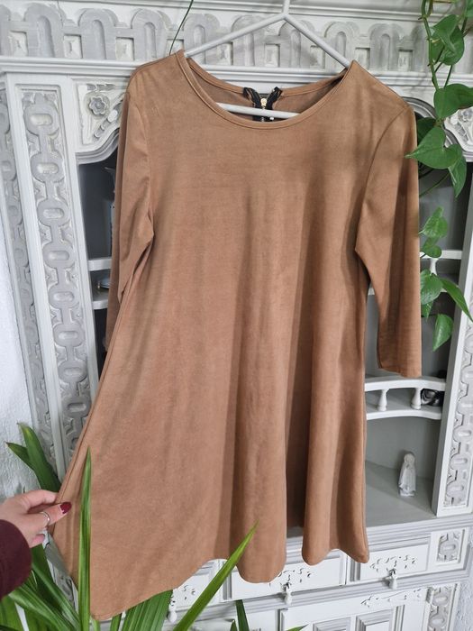 Vestido Curto Castanho