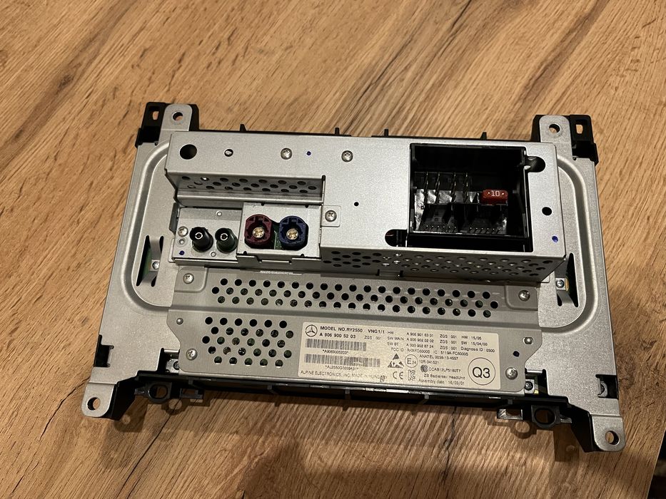 Штатна магнитола Mersedes Bens Sprinter