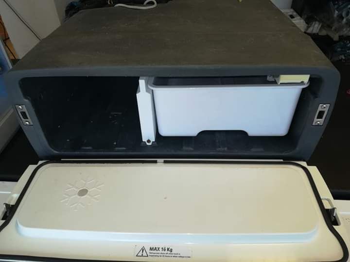 Naprawa serwis lodówek TIR, samochodowych, VOLVO , SCANIA, DAF, MAN,