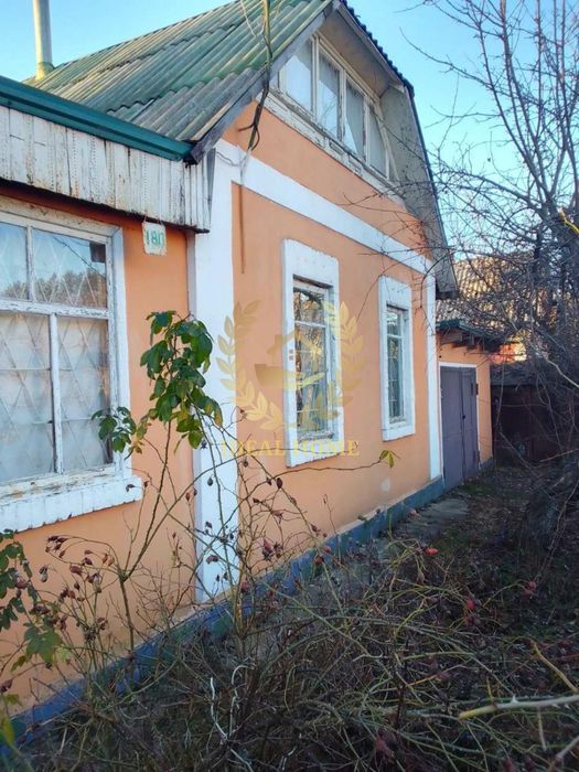 Продам дачний будинок в с.Бабинці