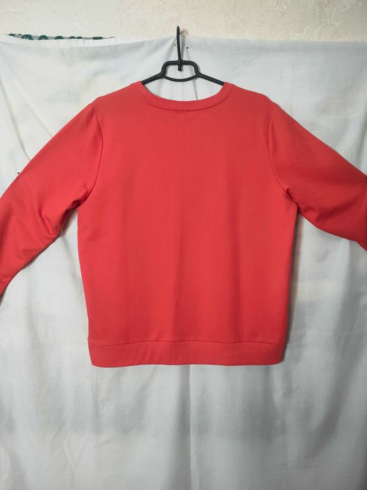 Світшот жіночий червоний новий