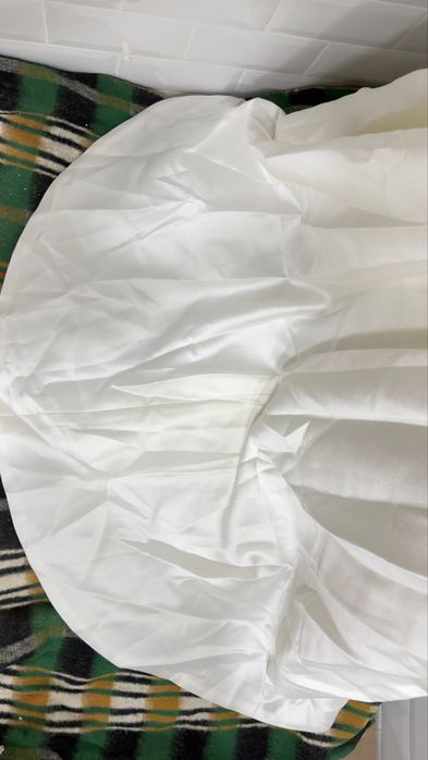 Vestido de noiva novo com cinto