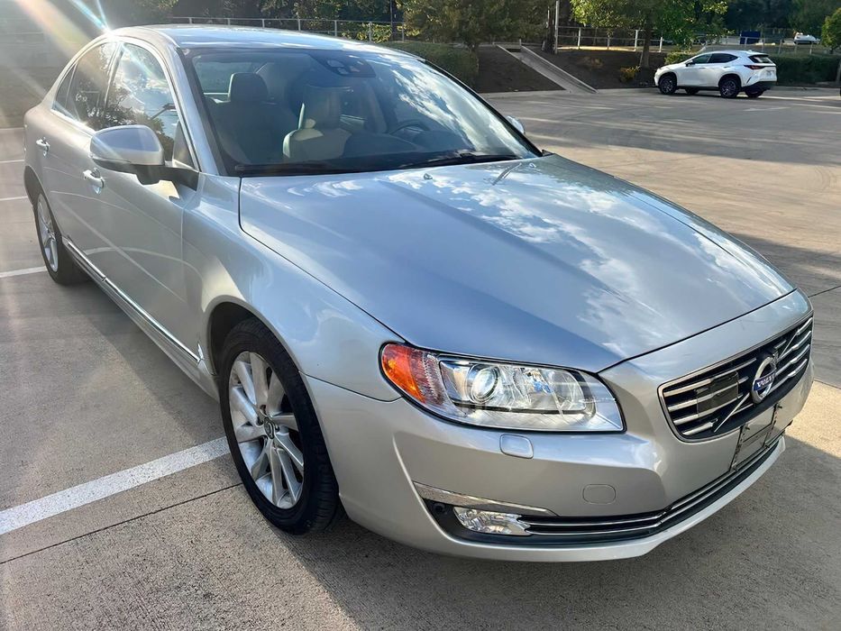 Volvo S80