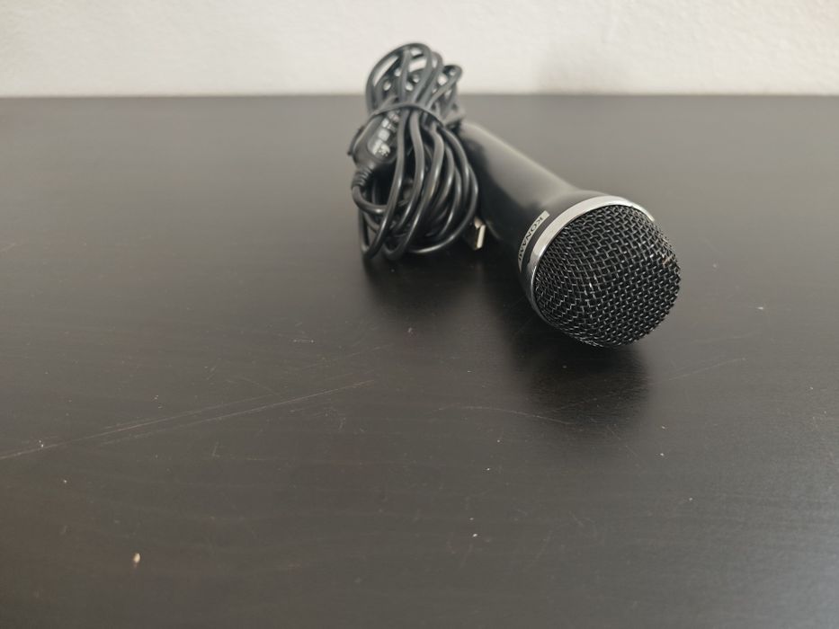 Microfone Logitech Konami