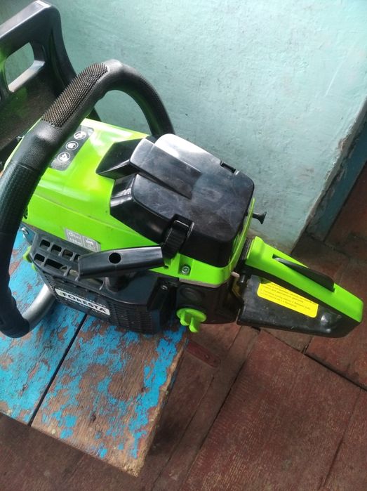 Бензопила FORESTA  FA 48S