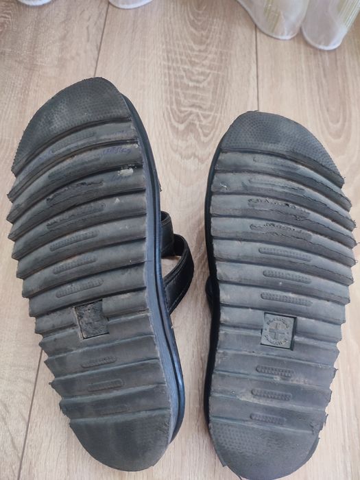 Шльопанці, босоніжки Dr. Martens ,розмір 39/40