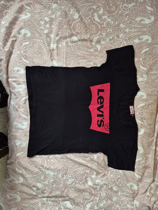 Czarna koszulka bluzka t-shirt Levis