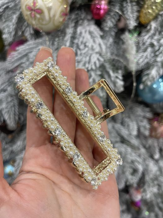 Металический крабик для волос серебро в камнях стразах