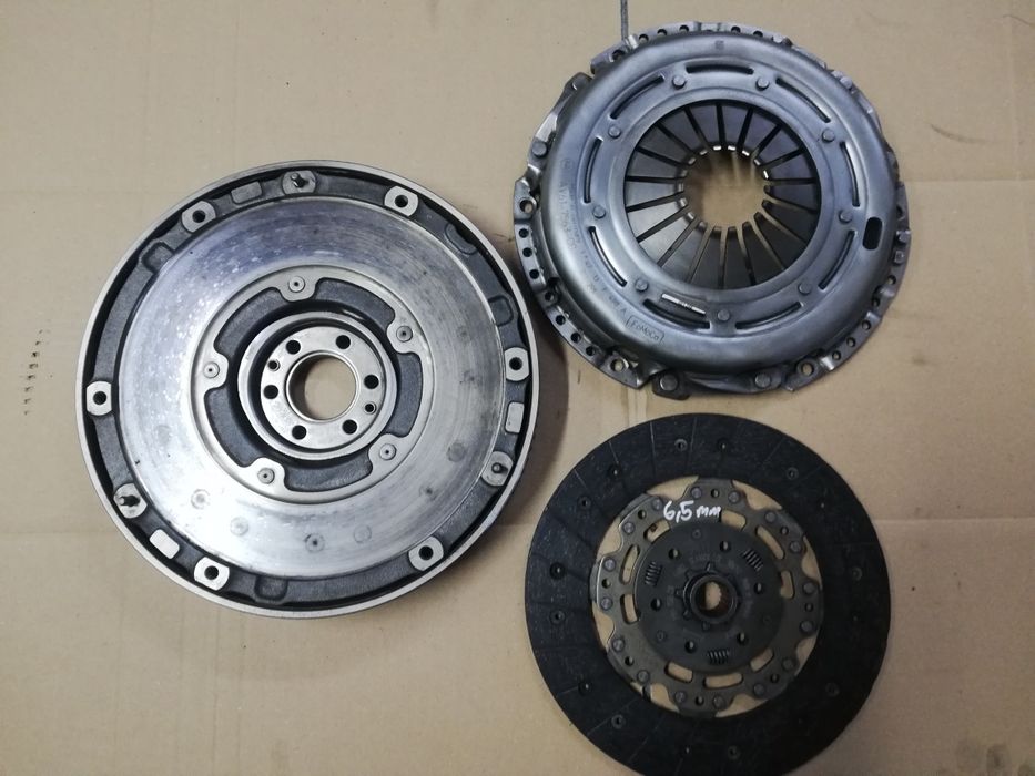 Sprzęgło koło dwumasowe tarcza docisk 1.6 tdci Ford Focus mk3 C-max 2
