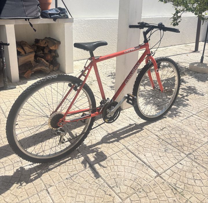 Bicicleta juvenil – Boa Base para Utilização ou Restauro