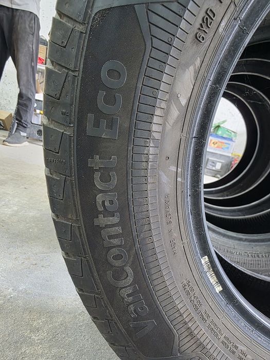Opony letnie 225/65/16C Continental 2023r