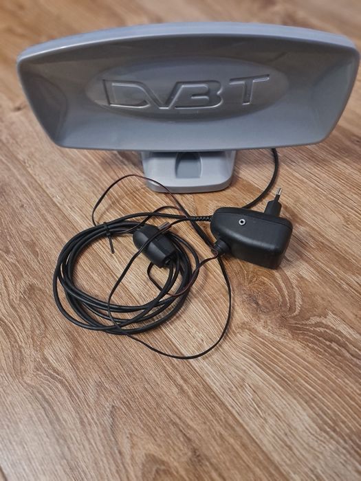 Antena dvb-t2  z płynną regulacją mocy