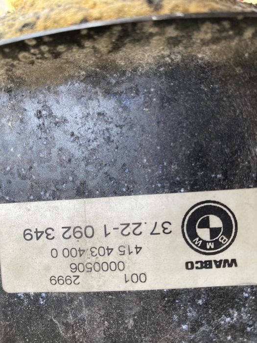 Компресор пневмы BMW X5 E53 компрессор пневмоподвески БМВ Х5 Е53