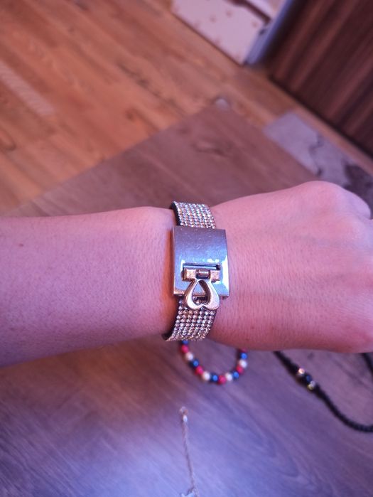 Біжутерія браслет,намисто