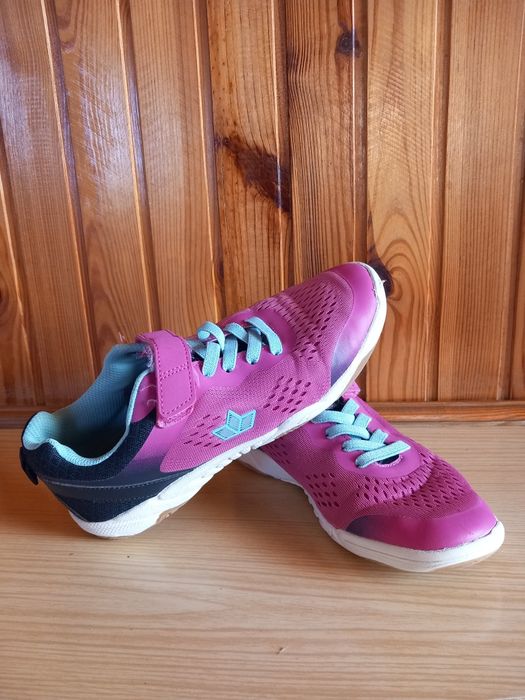 Buty sportowe/halowe rozm 37