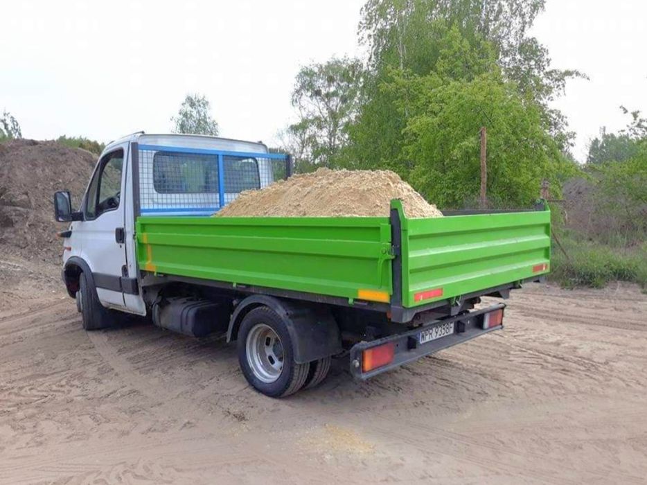 Piasek ziemia zrębka