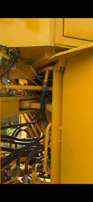 Навнтажувач ковшовий 3.2 м куб