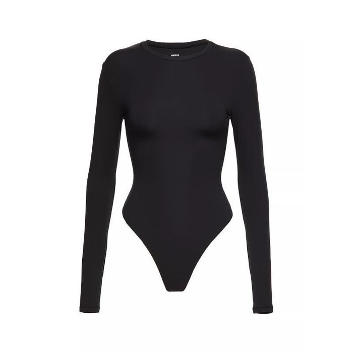 Боди от Skims новые