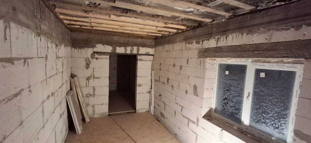 Продаж будинку Васильків 160кв.м, 5 соток,3 фази,вода,газ-проект,без %