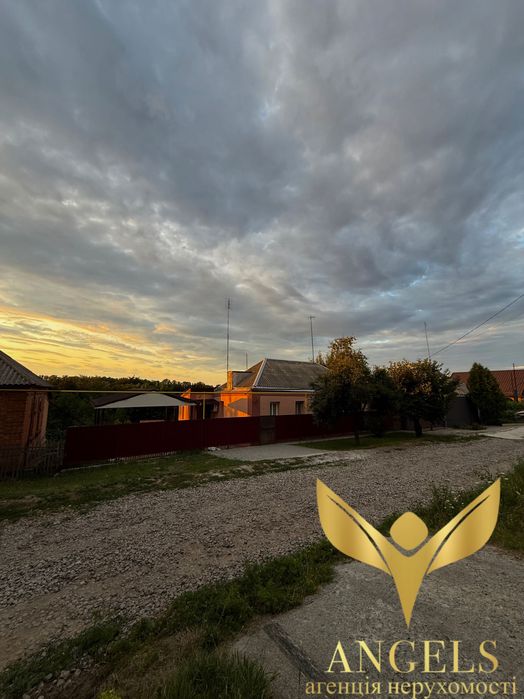 Продаж земельної ділянки 8.6 сот на житловій вулиці Лазо (Балашівка)