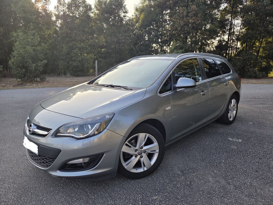 Opel Astra Sports Tourer 1.6 cdti (2015) - excelente estado (abaixo de 200mil km)