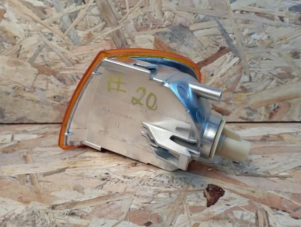 Pisca frente direito VOLKSWAGEN Caddy II Kombi (9K9B)