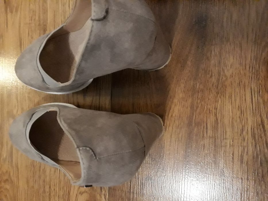 Buty 35 szare Vices
