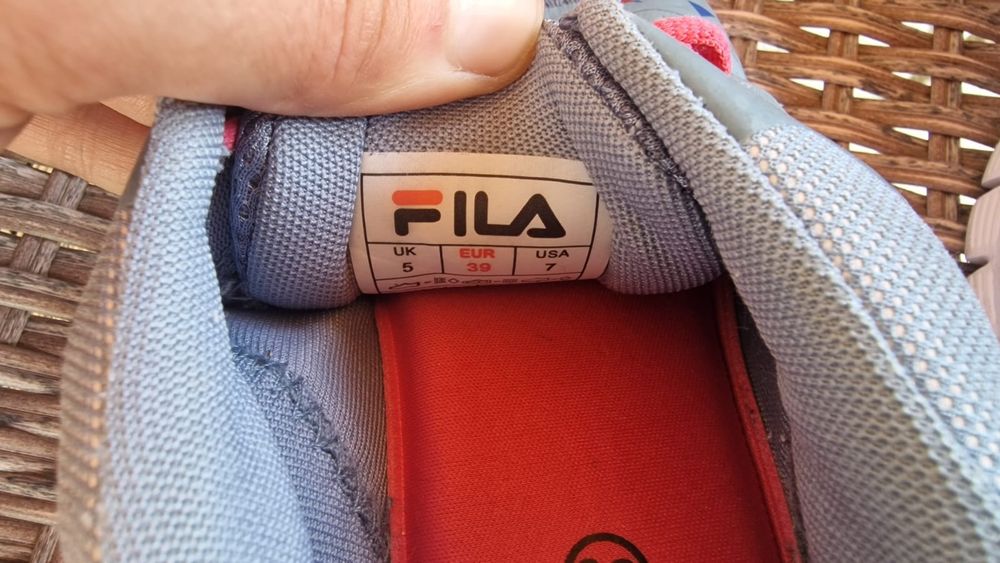 Buty dziewczęce kobiece Fila sportowe do biegania 39
