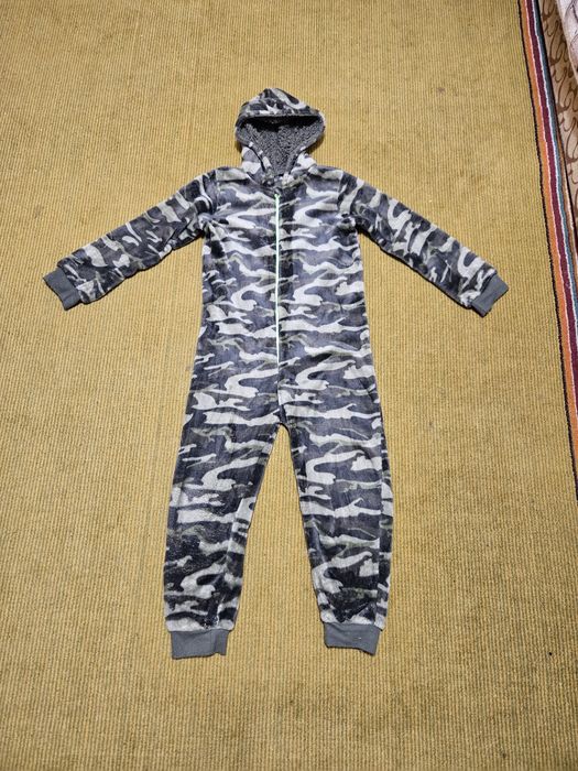 Ромпер Primark, 122-128. Комбінезон, чоловічок, піжама.