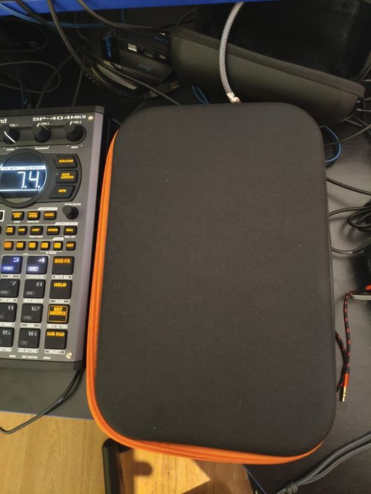 Roland sp404 mk2