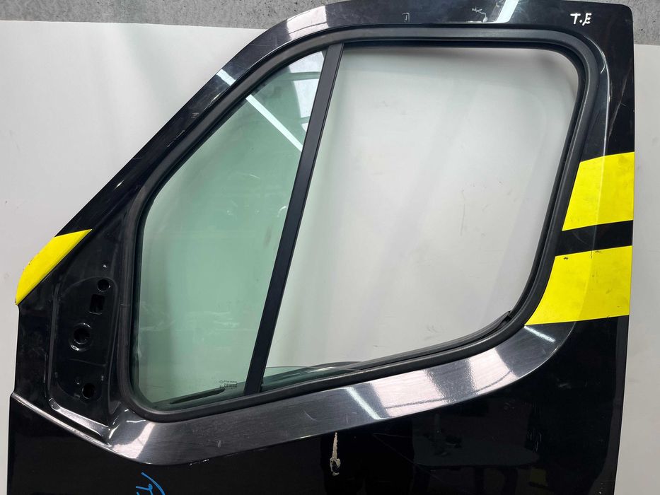 Porta frontal esquerda Renault Master III/ Opel Movano III (2016)